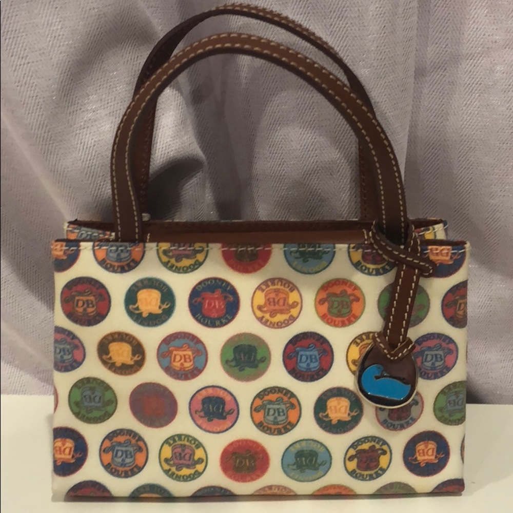 Dooney & Bourke Purse / Handbag